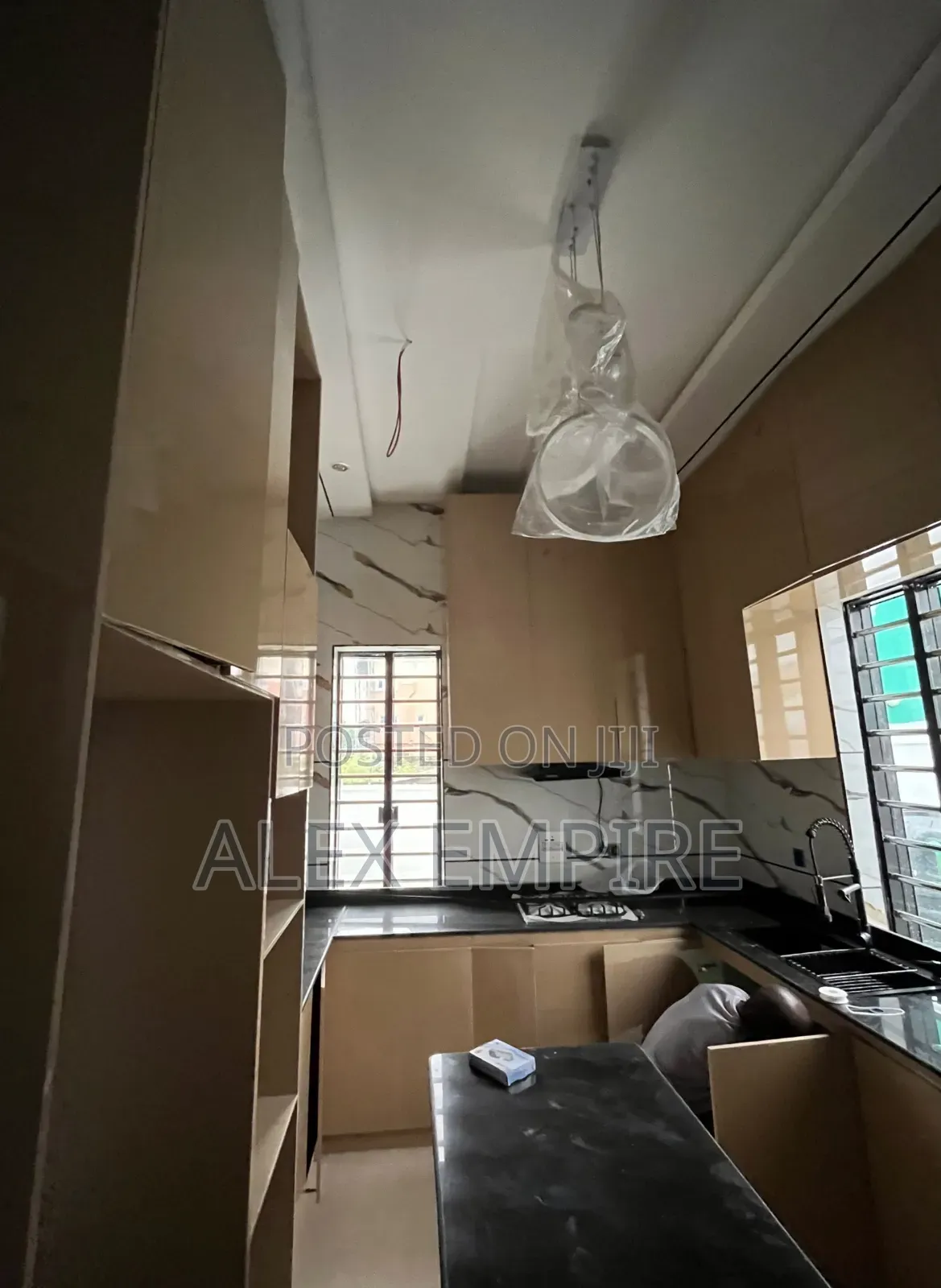5bdrm Duplex in Ago Palace for sale