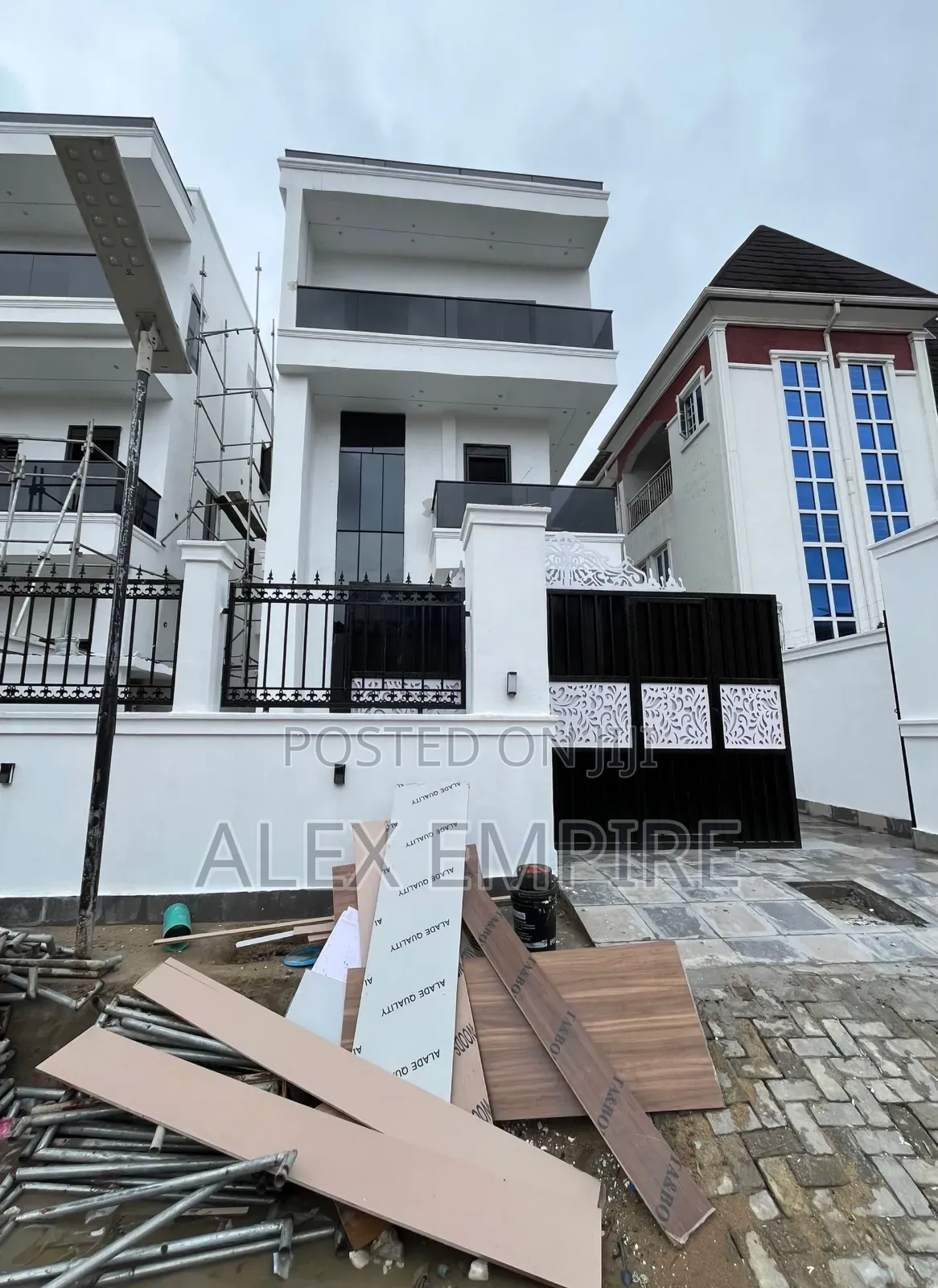 5bdrm Duplex in Ago Palace for sale