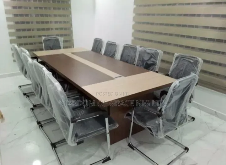 Quality Meetings/Conference Table