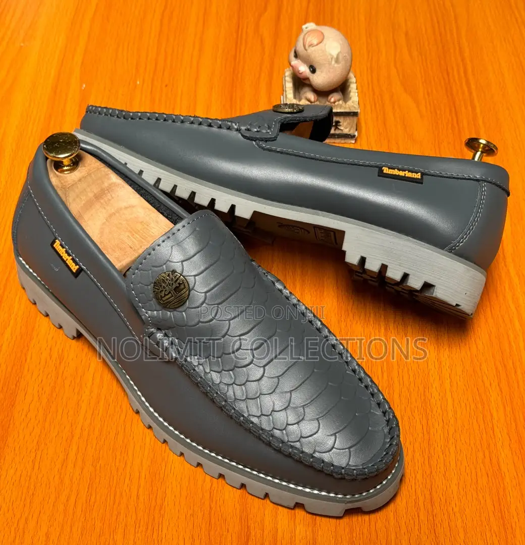 Timberland Crocodile Patterned Leather Loafers With Grey Loafers