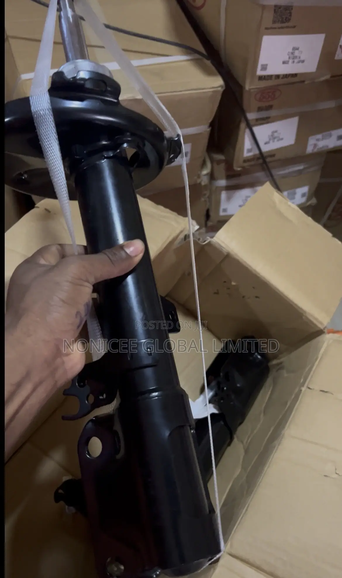 Back Shock Absorber Toyota Highlander Original 05 RX330