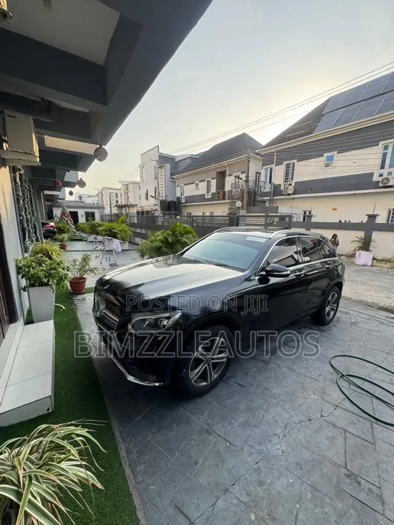 Mercedes-Benz GLC-Class 2016 Black