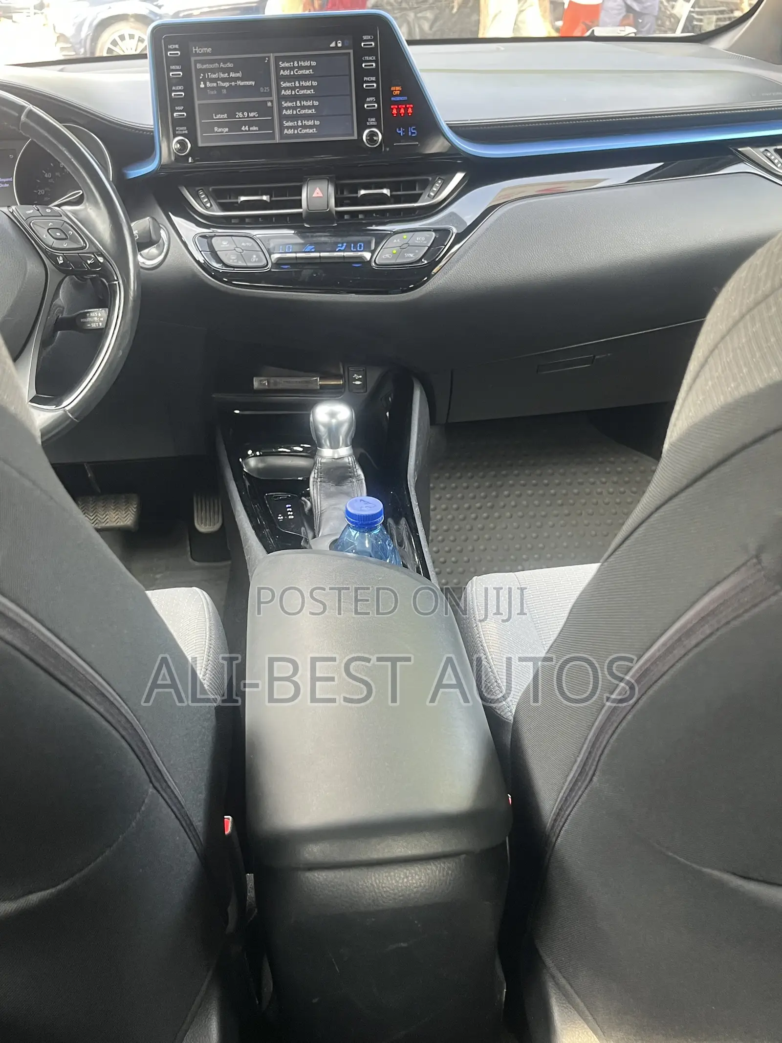Toyota C-HR 2018 Silver