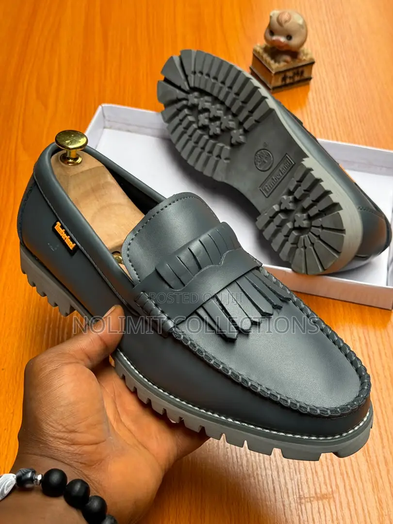 Timberland Men's Leather Tassel Loafers With Grey Sole
