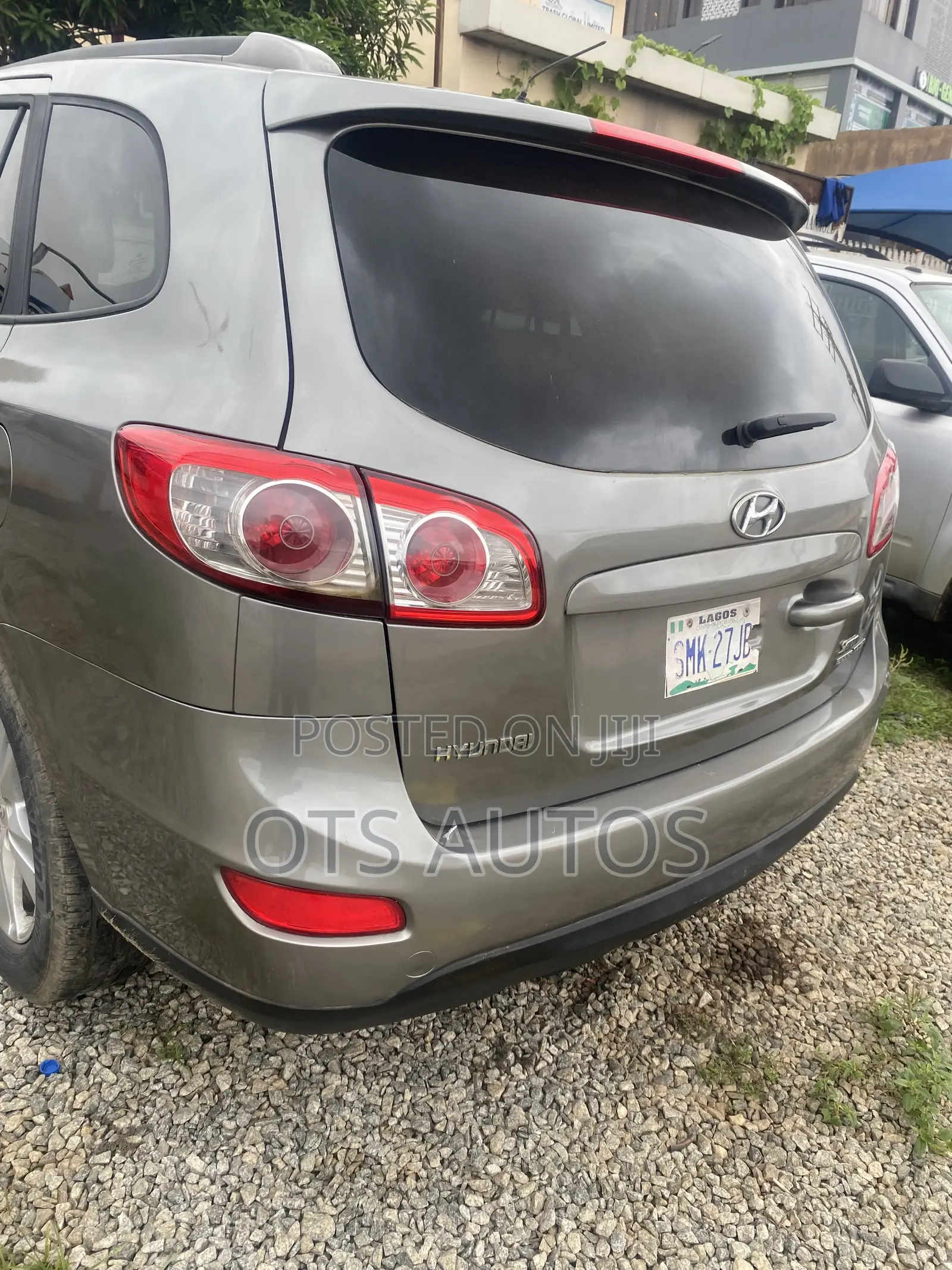 Hyundai Santa Fe SE 2012 Gray