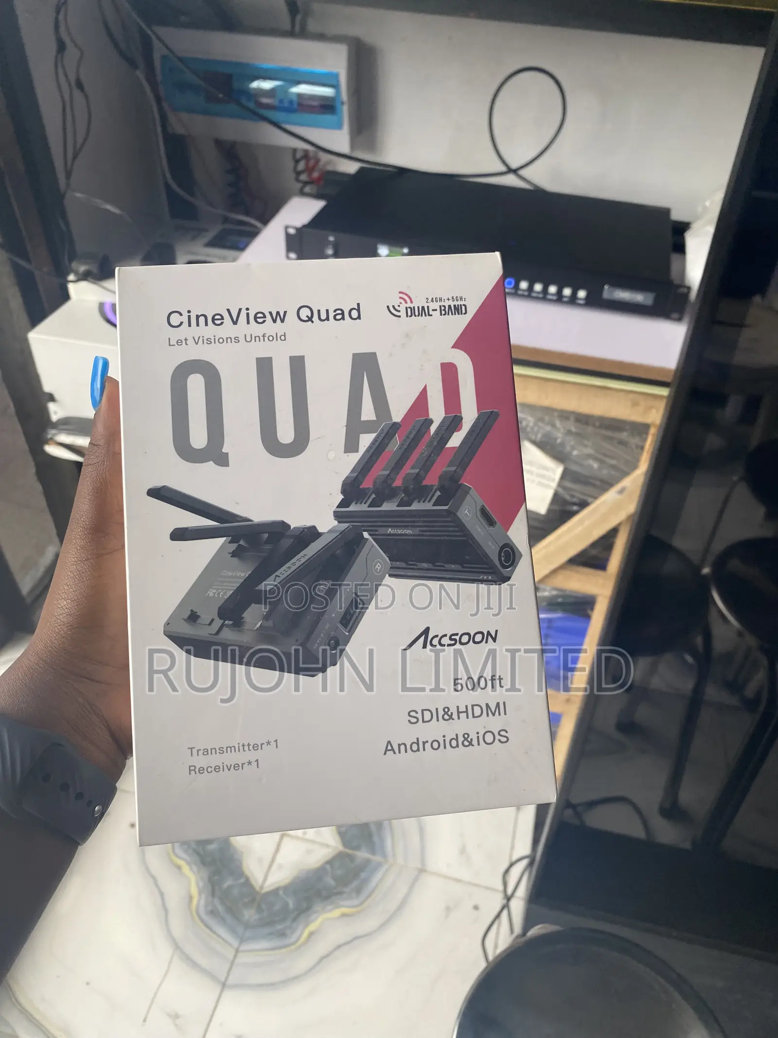 Accsoon CineView Quad Wireless Video Transmission System.