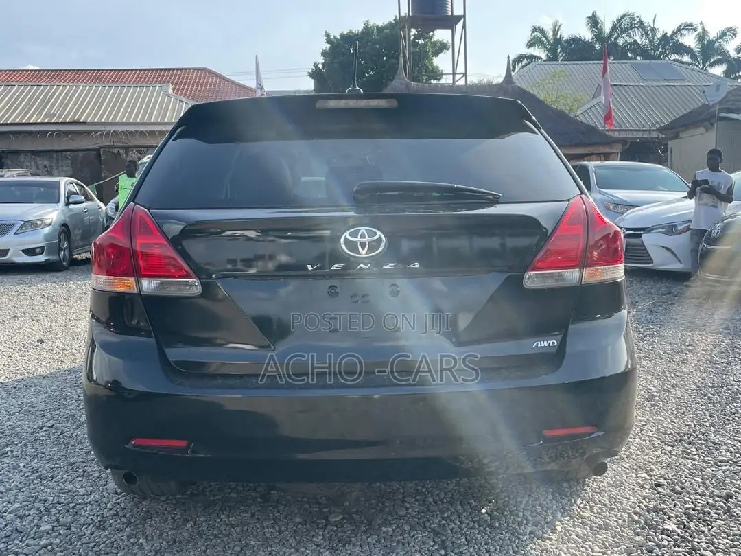 Toyota Venza 2011 Black