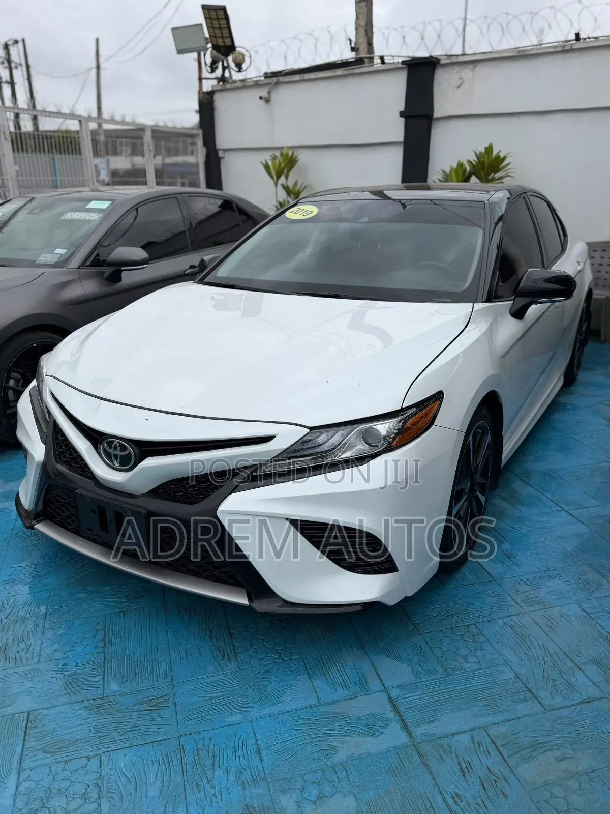 Toyota Camry XSE (2.5L 4cyl 8A) 2019 White