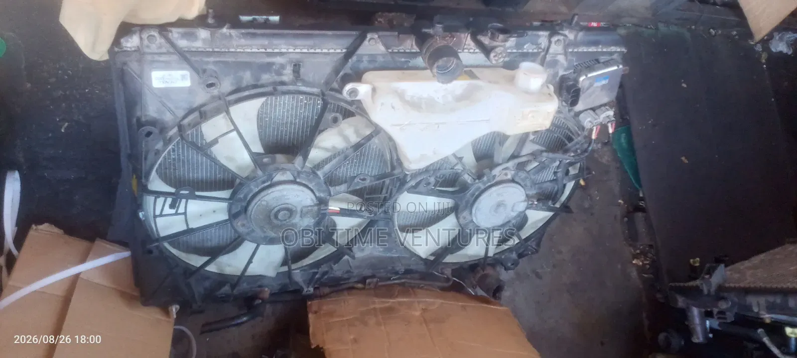 Radiator and Fan Toyota Highlander 2008=10