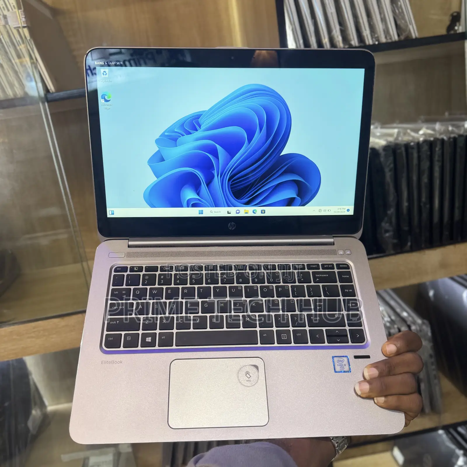 Laptop HP EliteBook 1040 G3 8GB Intel Core i5 SSD 256GB