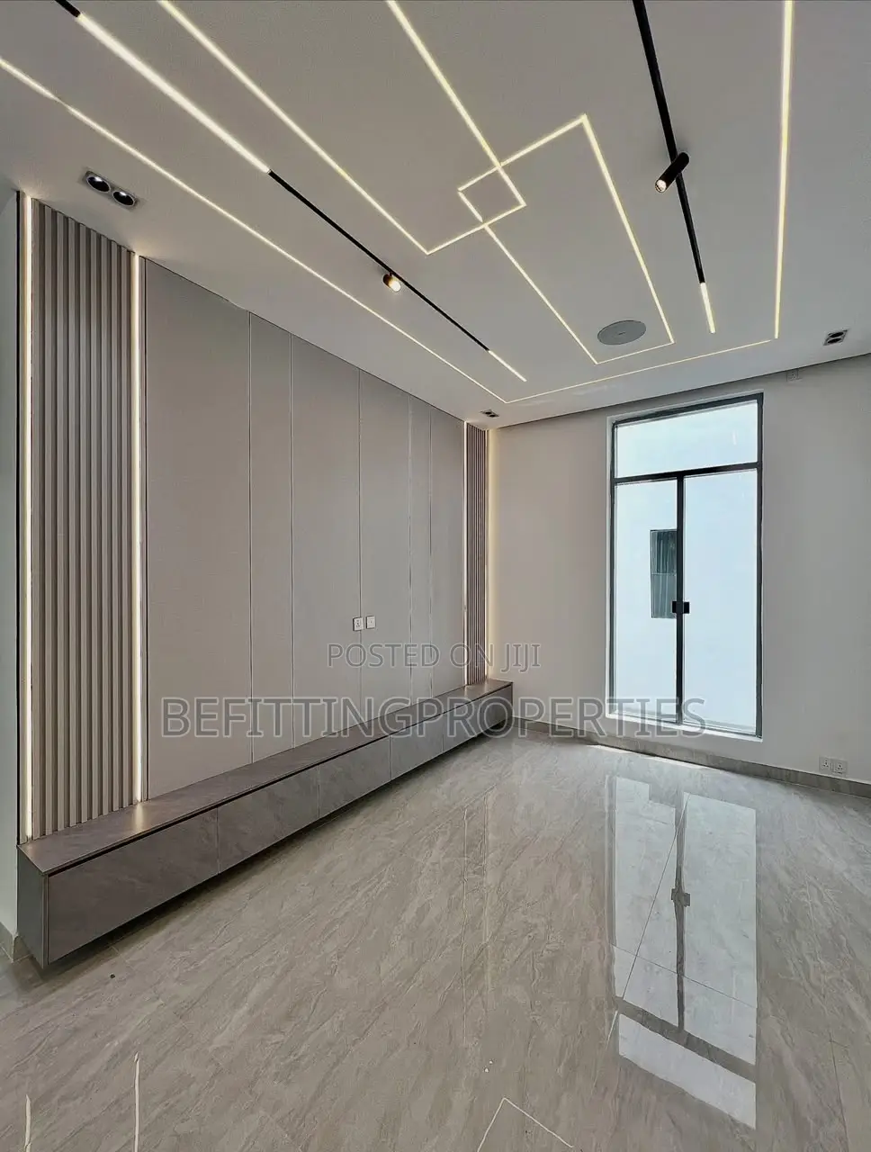 5bdrm House in Lekki for sale