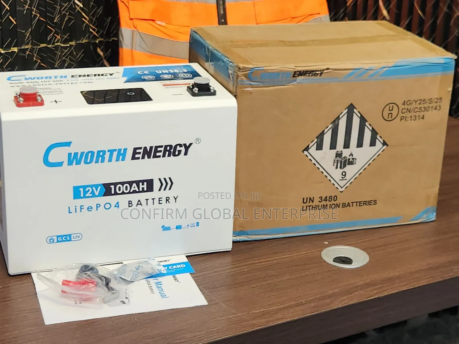 Powerful 100ah 1.3Kwh Cworth Energy Lithium Battery