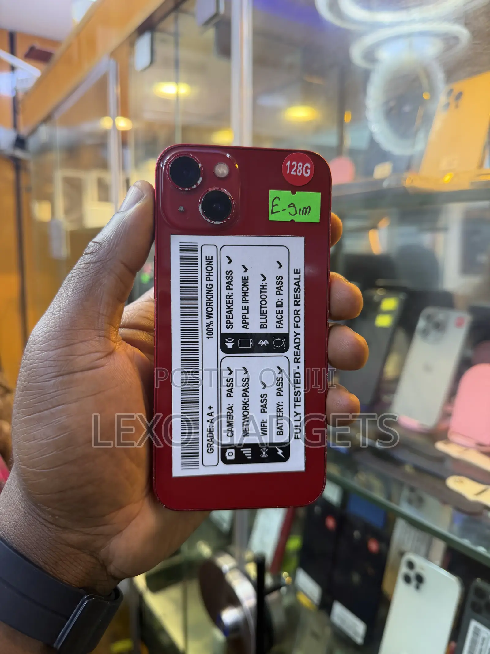 Apple iPhone 13 128 GB Red