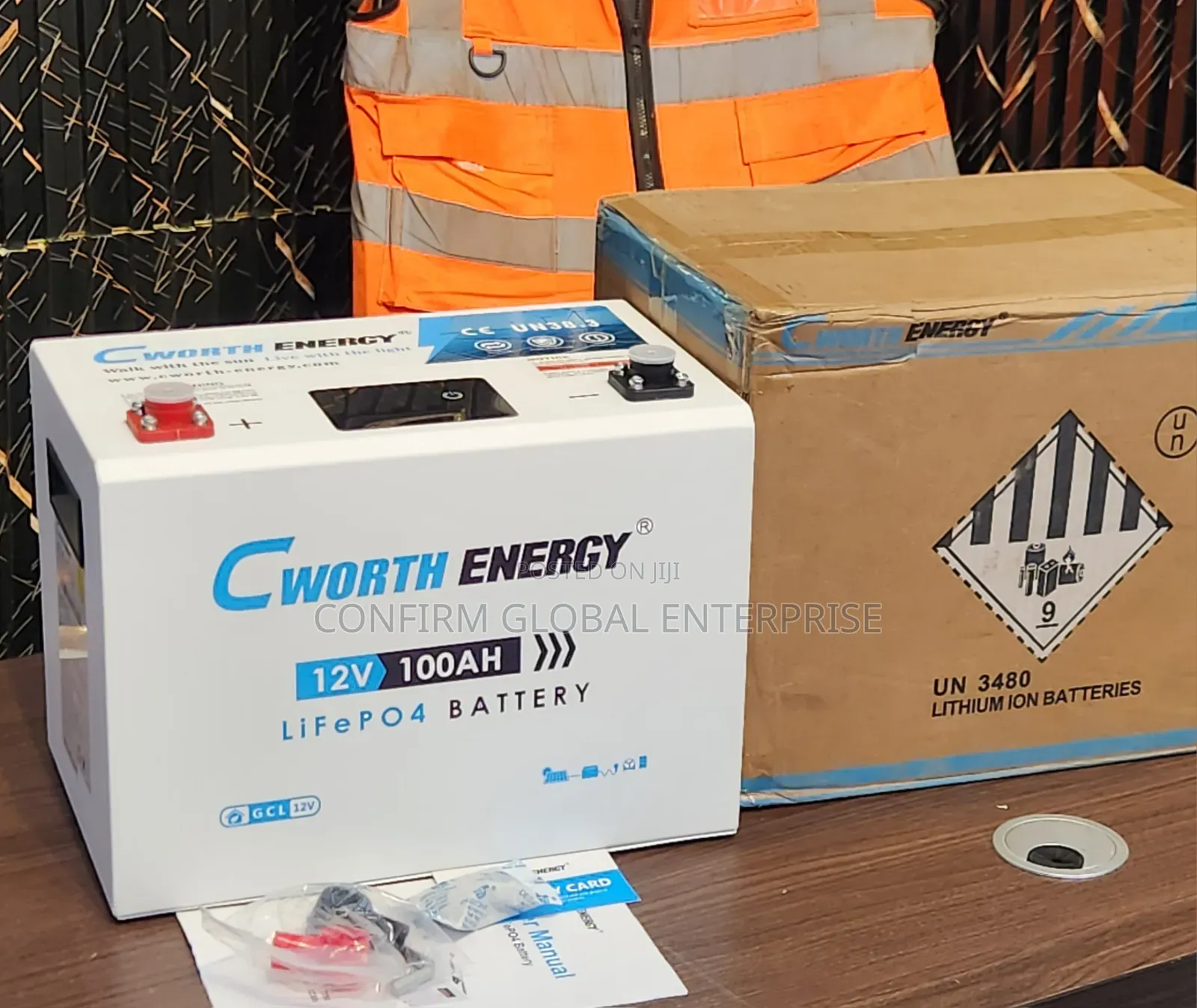 Powerful 100ah 1.3Kwh Cworth Energy Lithium Battery