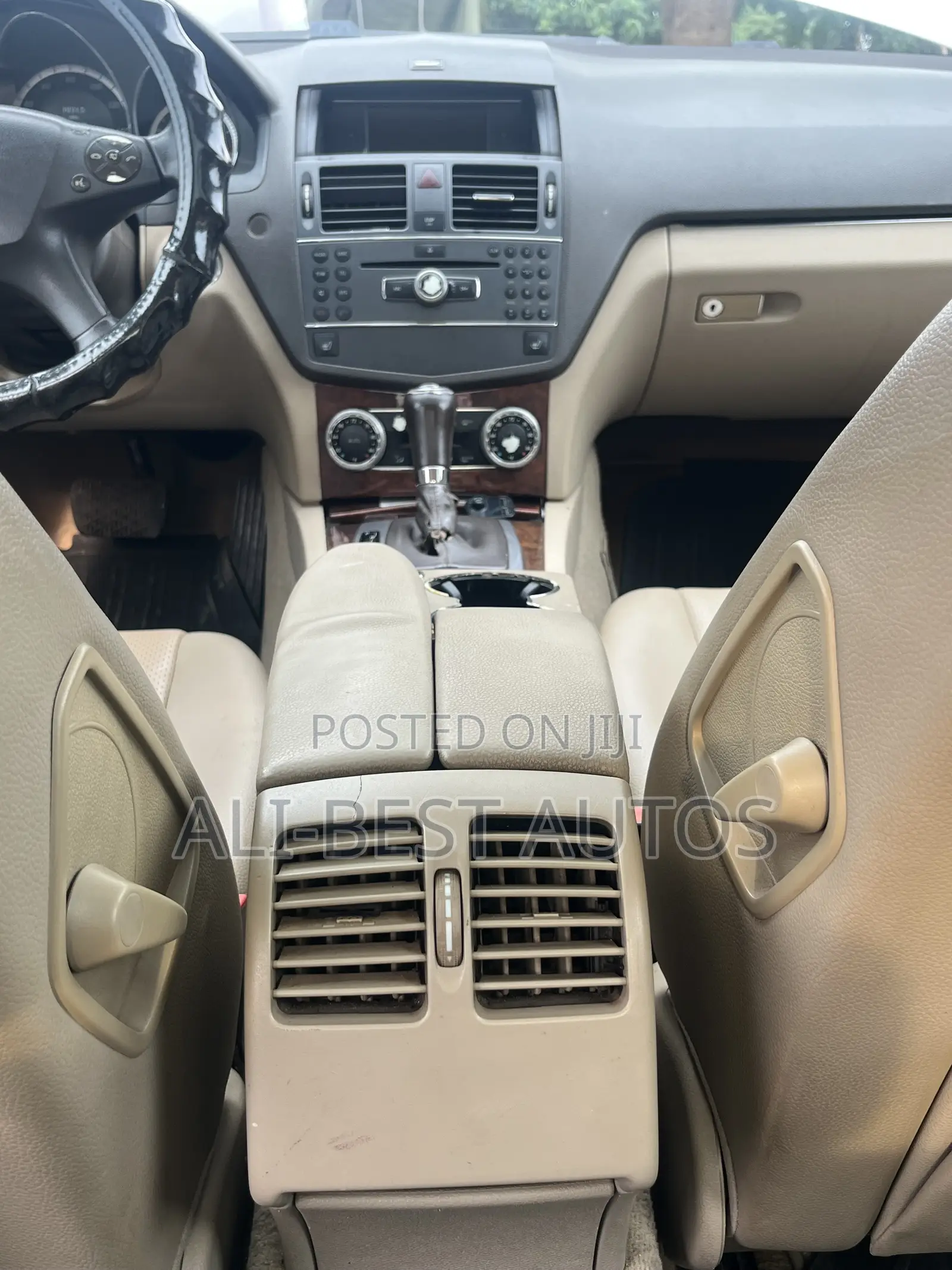 Mercedes-Benz C300 2010 White