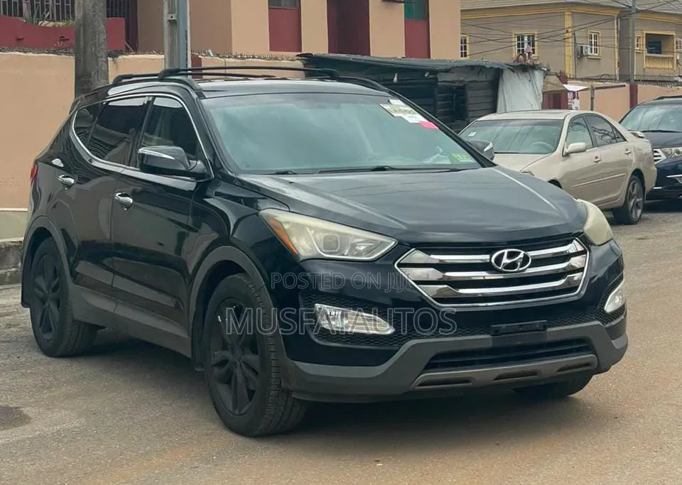 Hyundai Santa Fe 2013 Gray