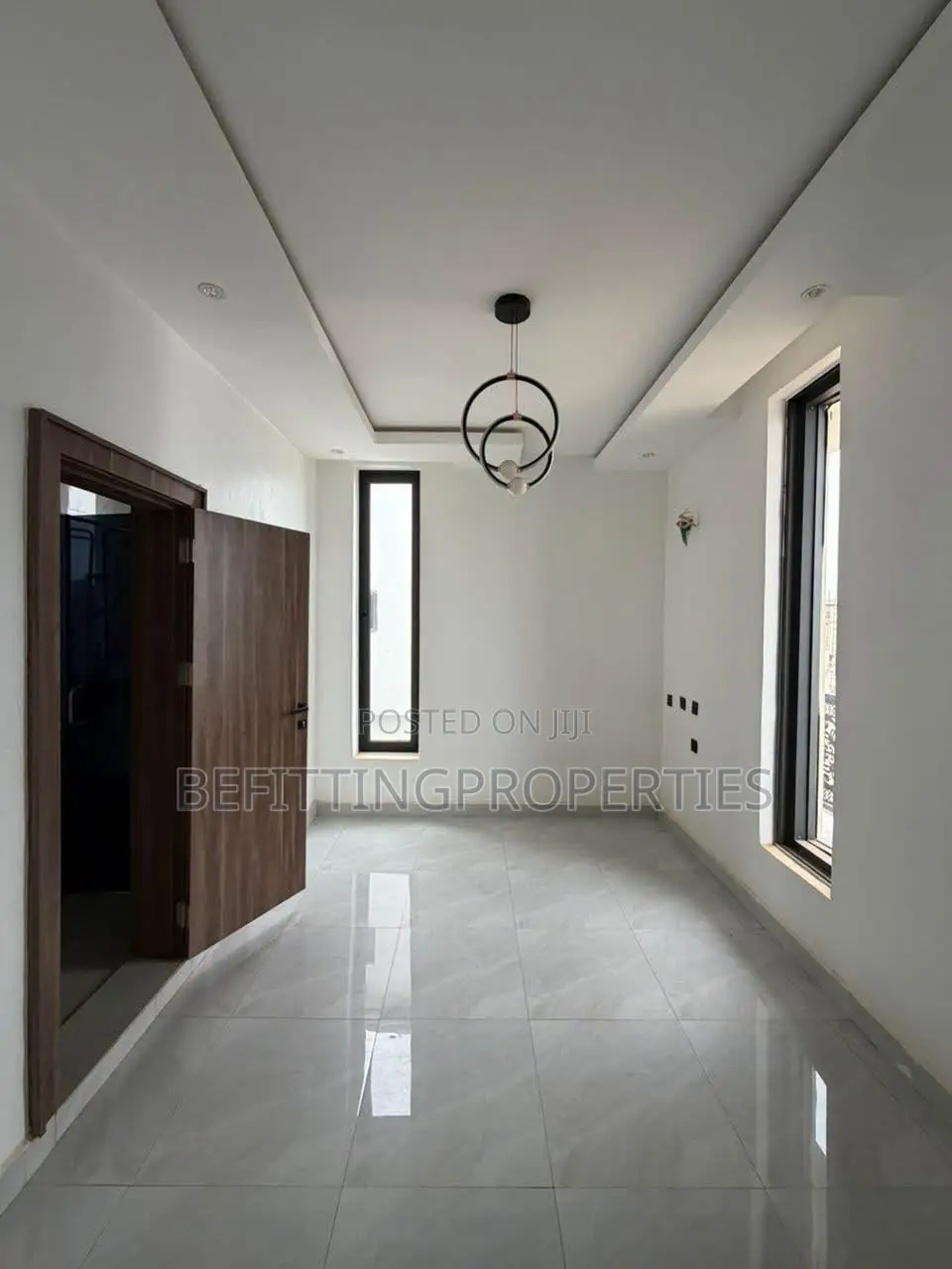 5bdrm Duplex in Abuja (FCT) for sale