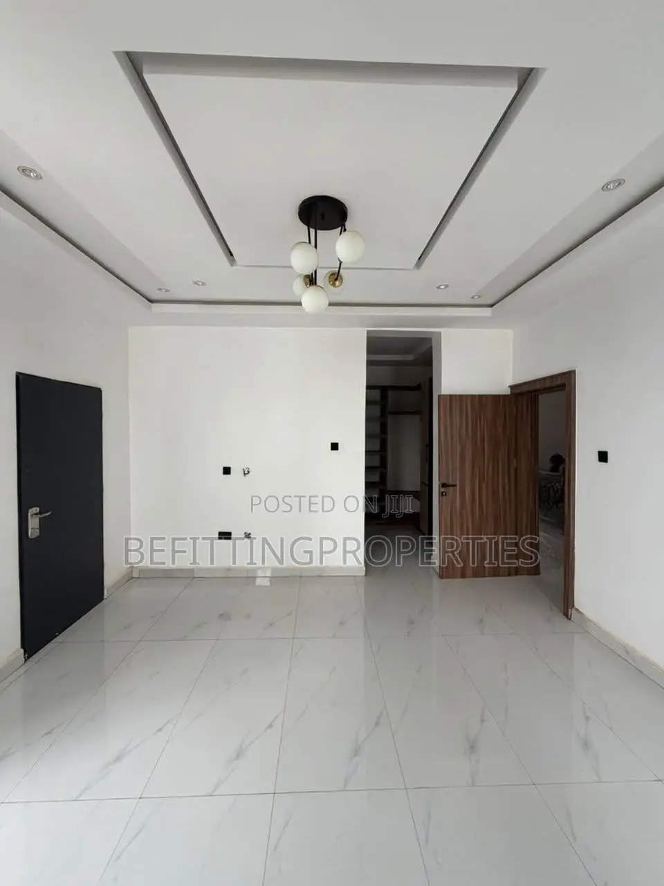 5bdrm Duplex in Abuja (FCT) for sale