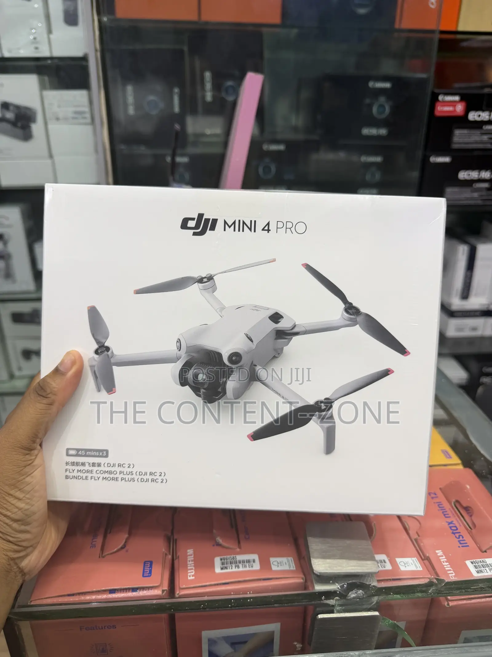 DJI Mini 4 Pro Fly More Combo