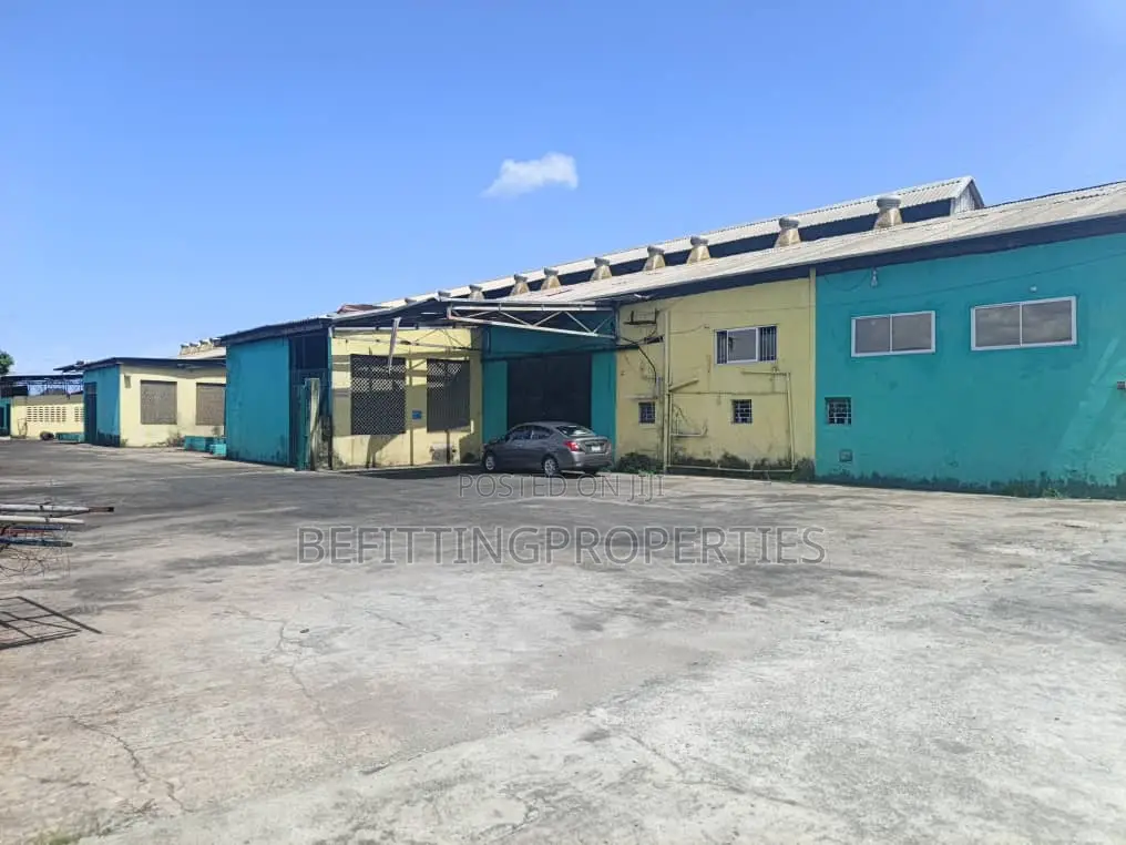Prime 7,100 SQM Storage Warehouse for Lease