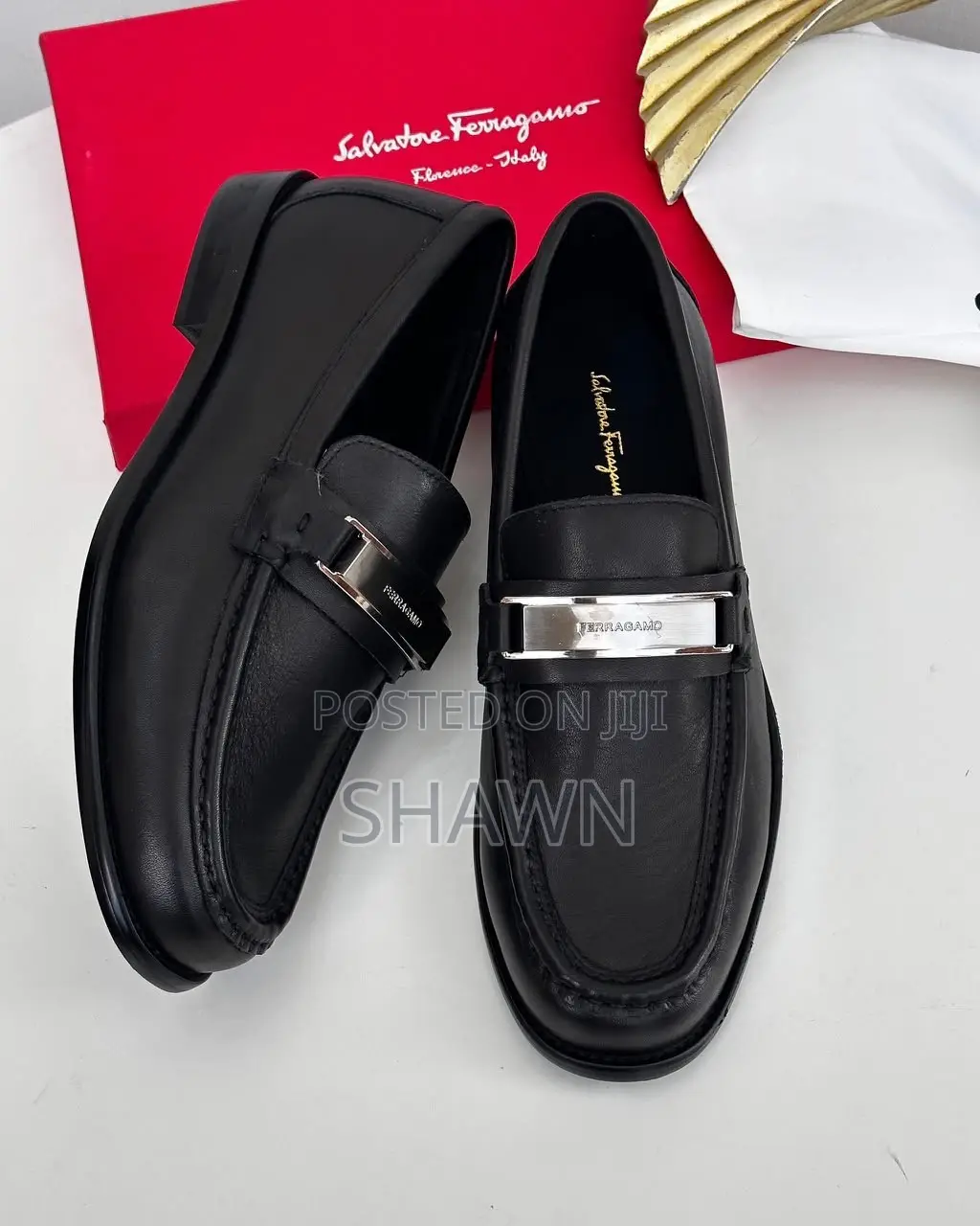 Luxury Salvatore Ferragamo Loafers