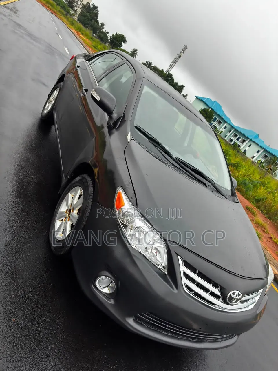 Toyota Corolla LE 4dr Sedan (1.8L 4cyl 4A) 2010 Black