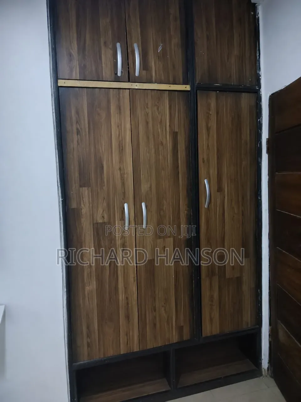 1bdrm Shared Apartment in Close To Express, Thomas Estate for rent