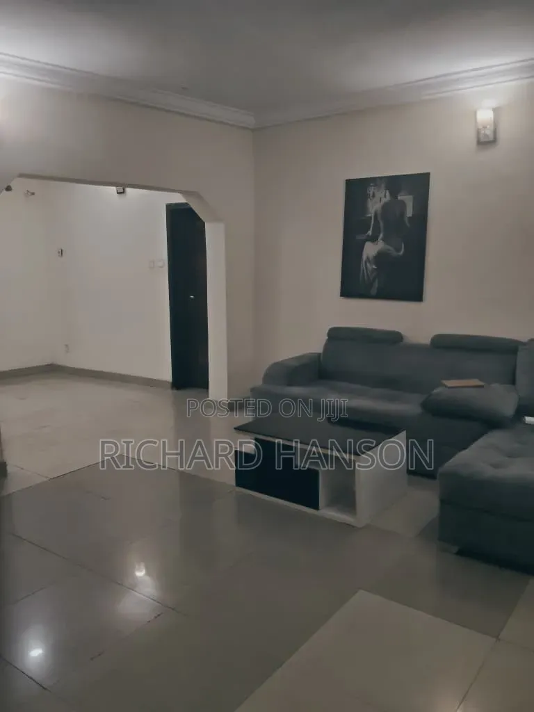 1bdrm Shared Apartment in Close To Express, Thomas Estate for rent