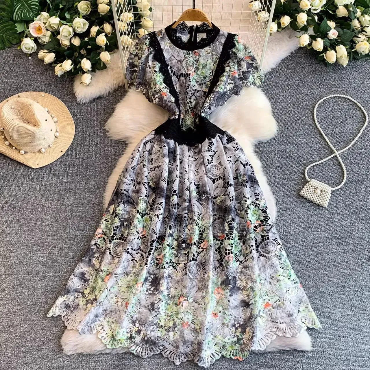 New in 💥😍.
High Quality Gown Available in All the Colors Posted.