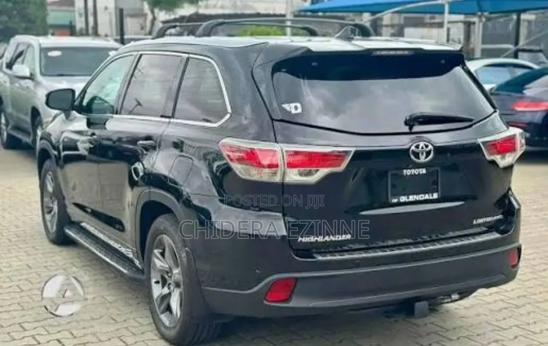 Toyota Highlander 2017 Empty Boot