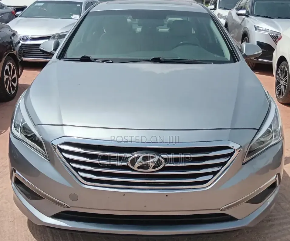 Hyundai Sonata Sport Sedan FWD (2.4L 4cyl 6A) 2017 Gray