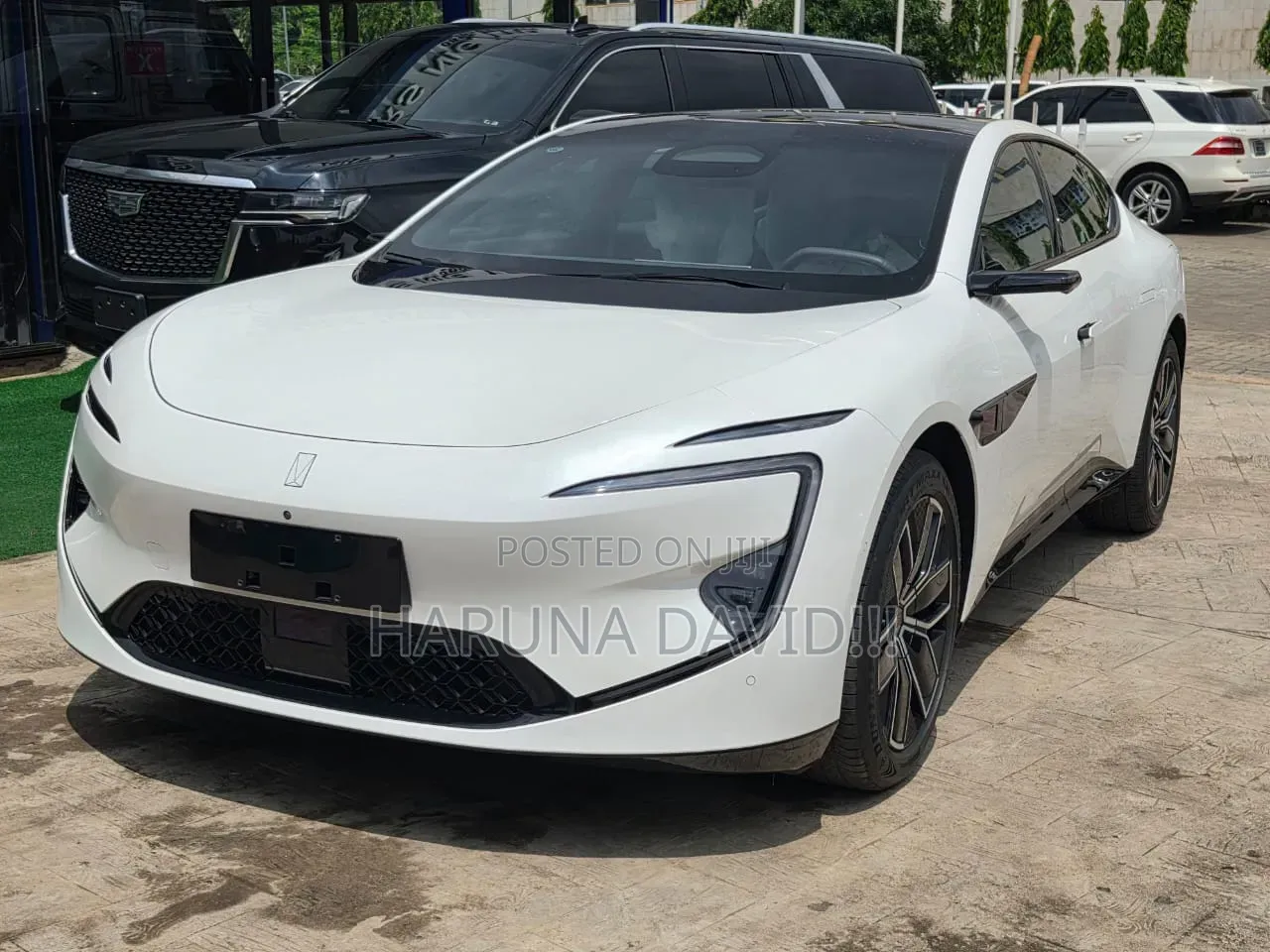 New Avatr 12 2025 White