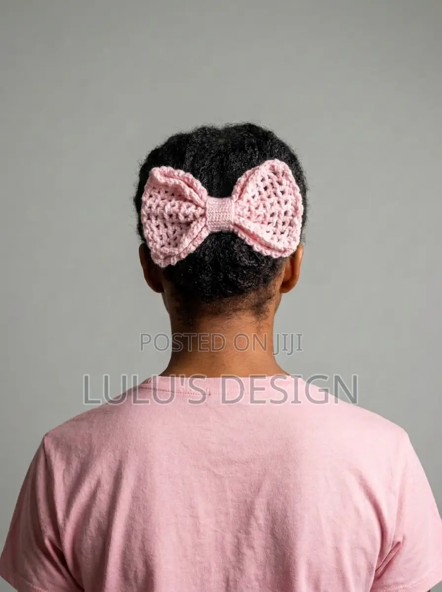 Crochet Simple Bow Clip