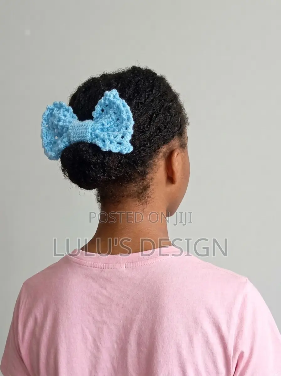 Crochet Simple Bow Clip