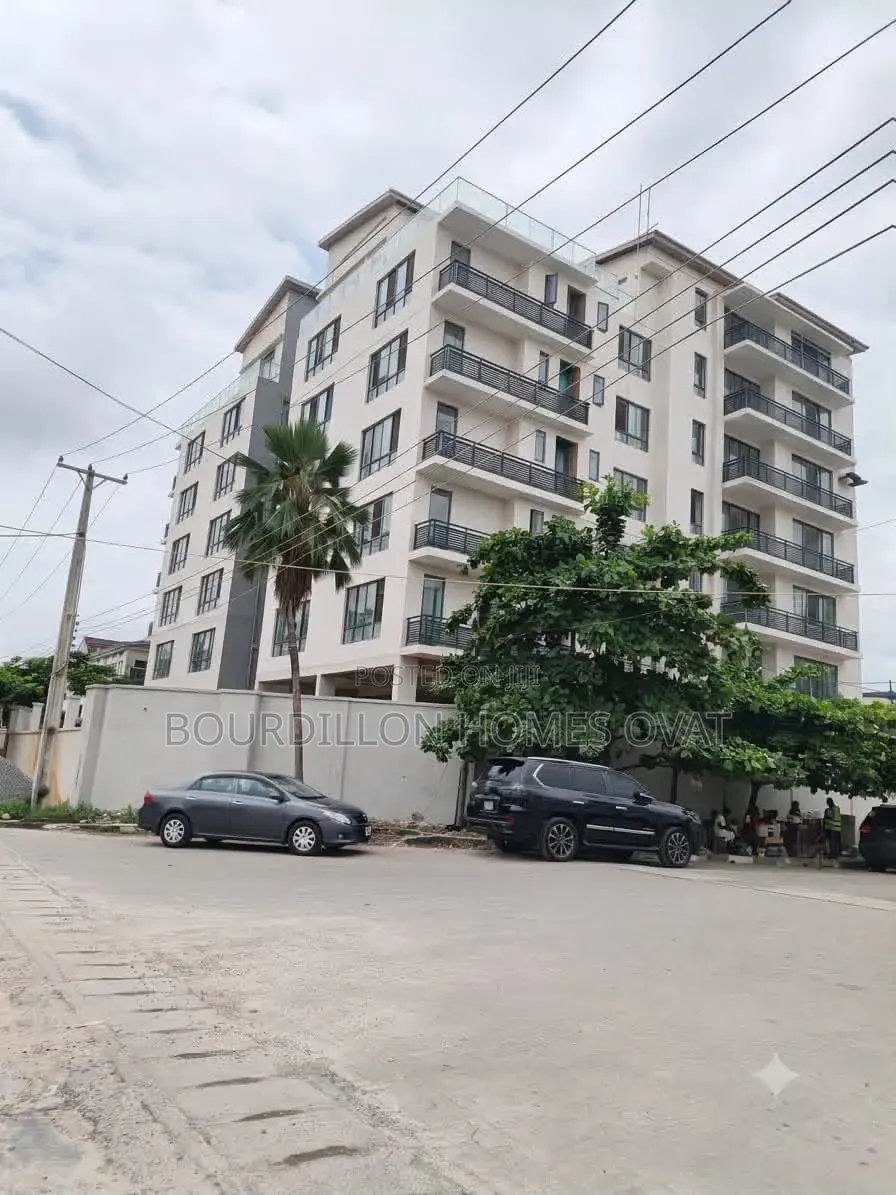 2bdrm Apartment in Victoria Island for sale