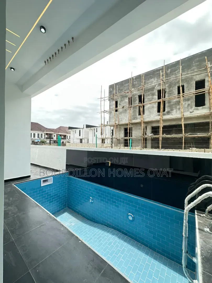 5bdrm Duplex in Orchid Lekki Lagos for sale