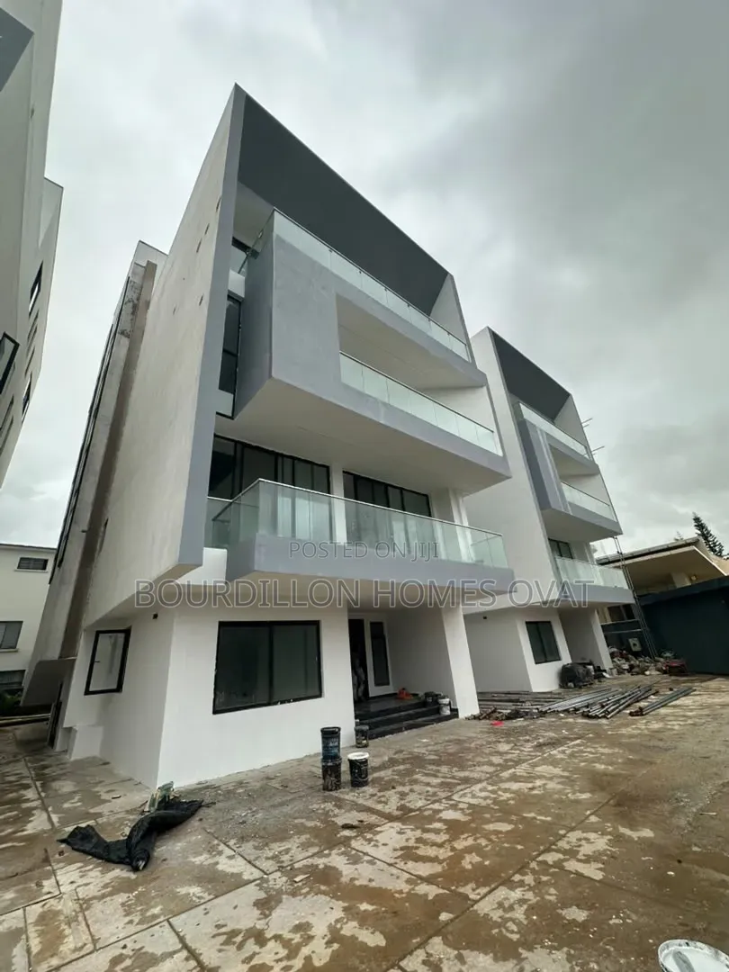 6bdrm Duplex in Ikoyi Lagos State for sale