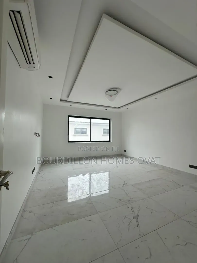 6bdrm Duplex in Ikoyi Lagos State for sale