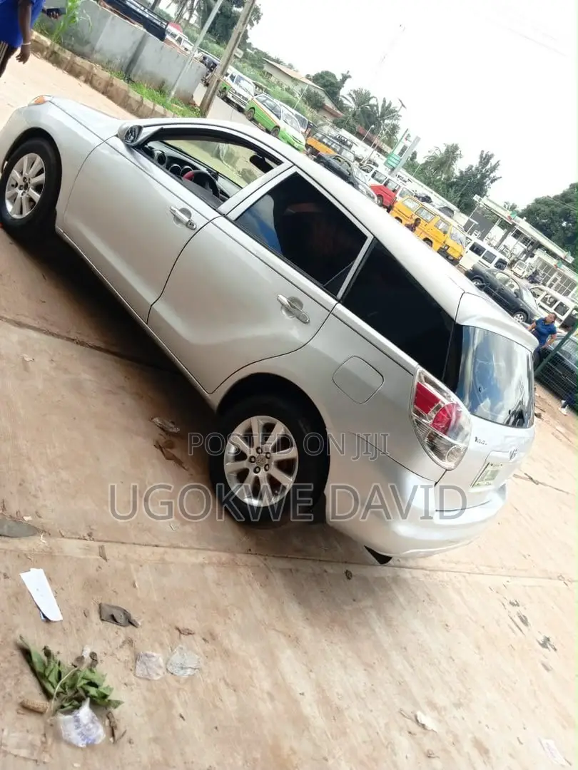 Toyota Matrix 2006 Silver