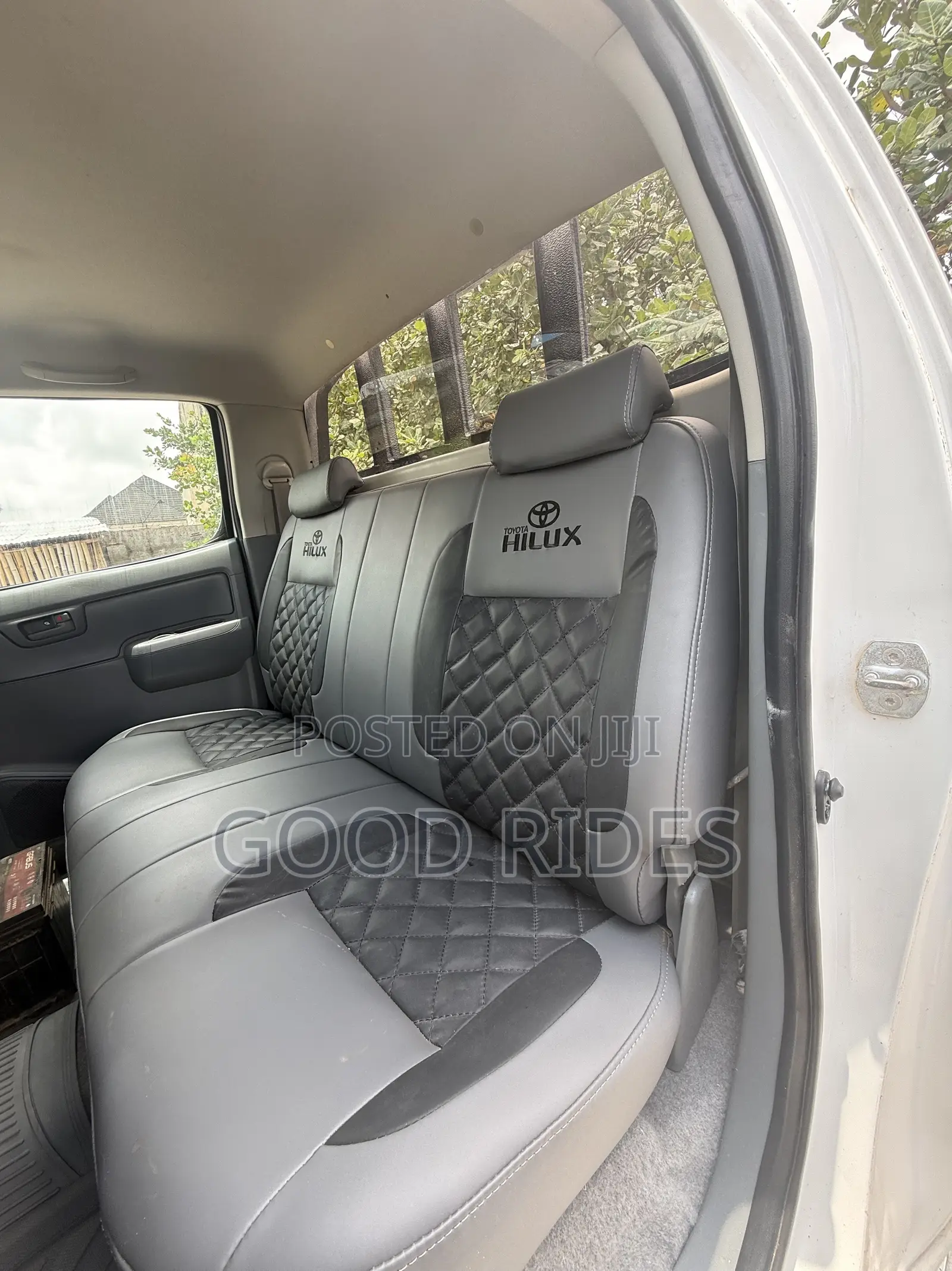 Toyota Hilux 2014 White
