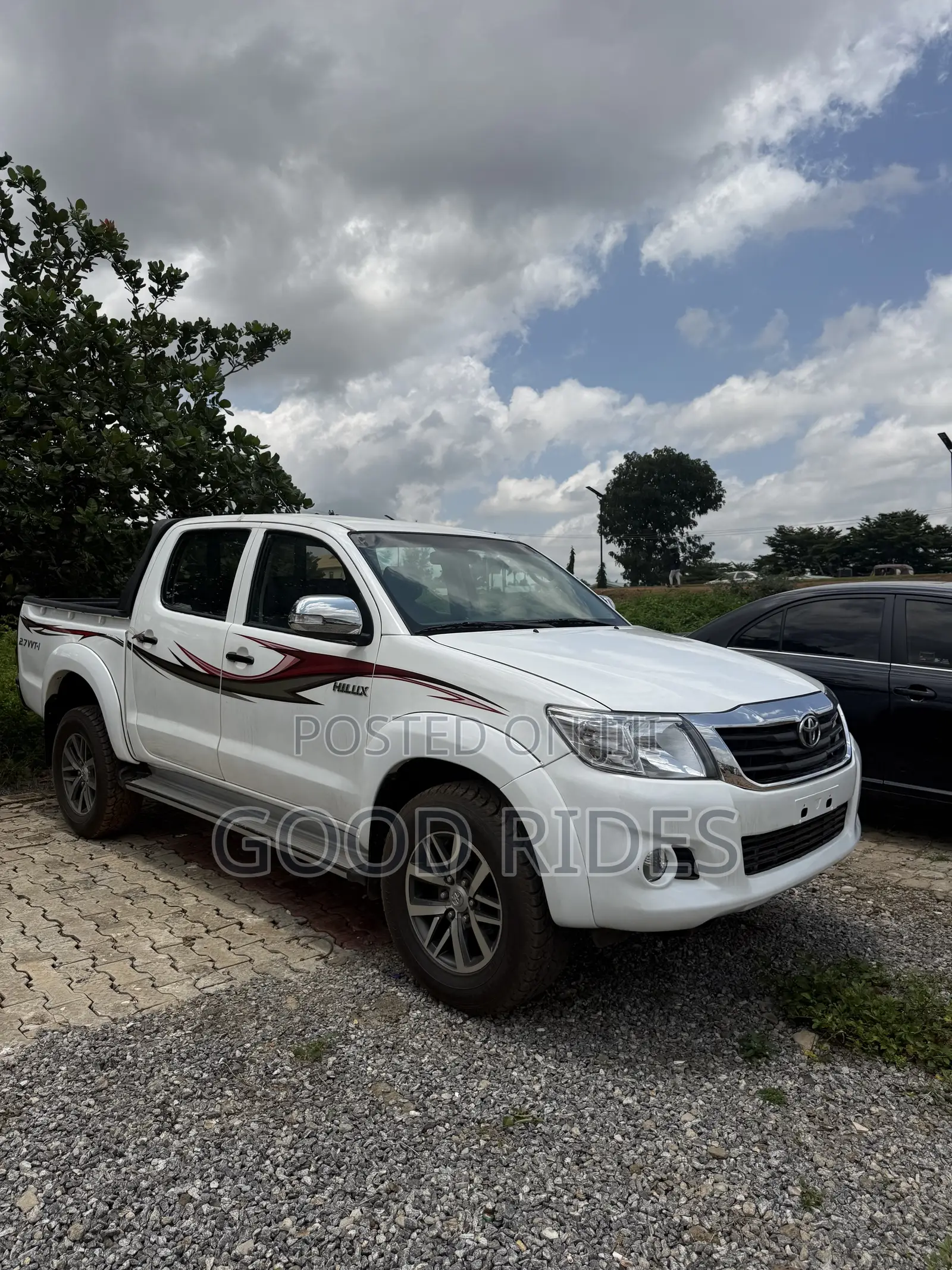 Toyota Hilux 2014 White
