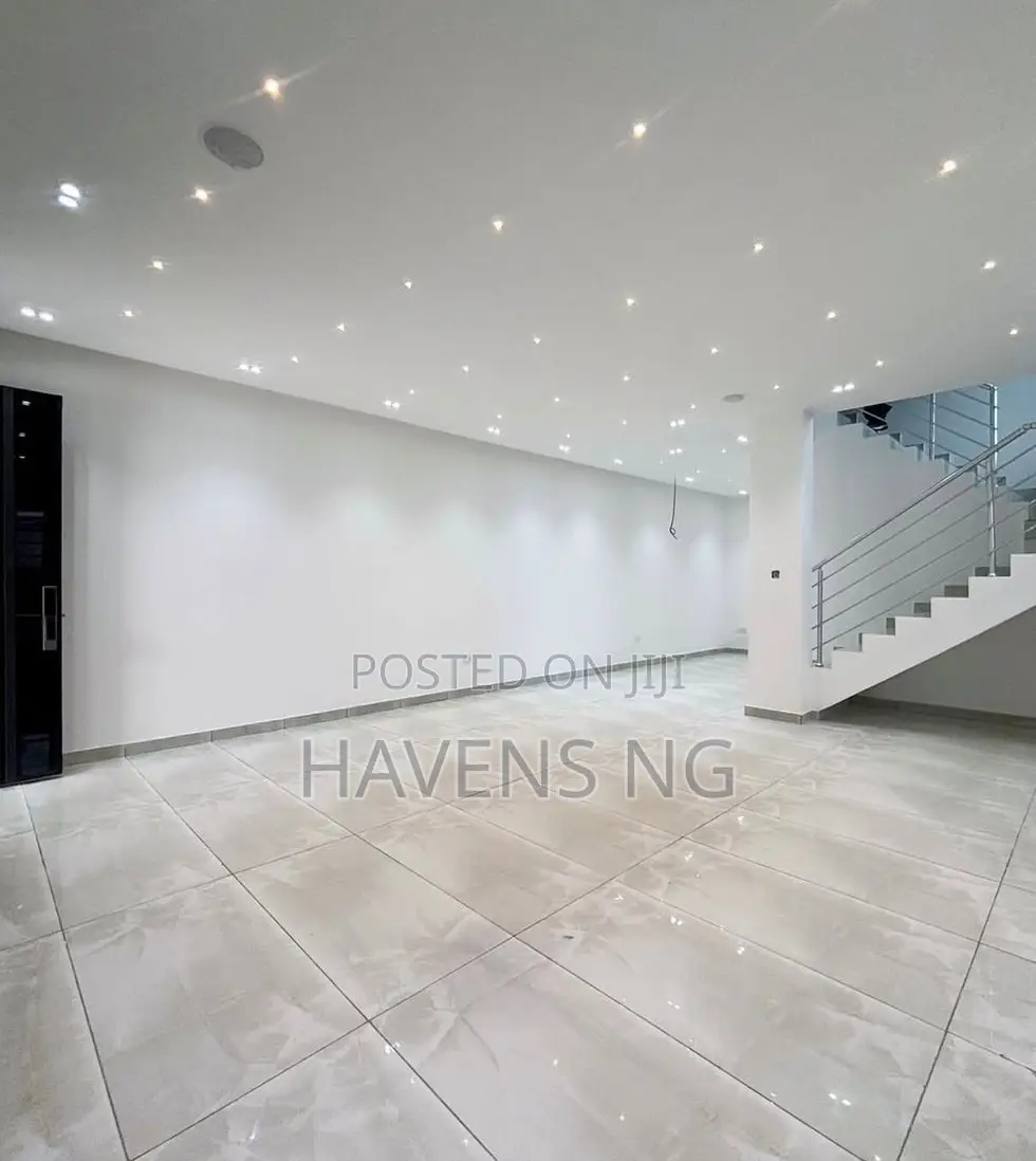 4bdrm Apartment in 1004 for sale