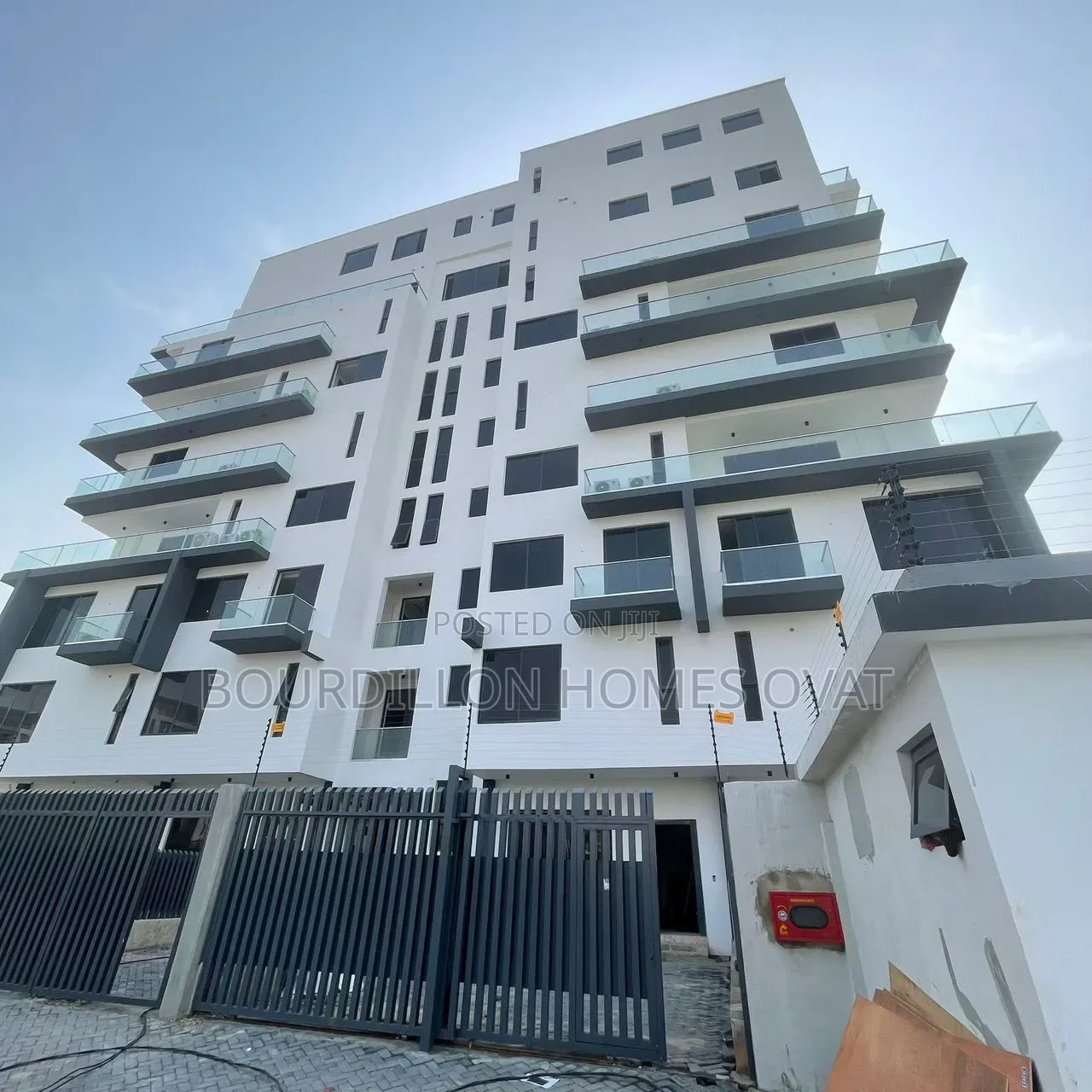 4bdrm Penthouse in Ikoyi Lagos State for sale