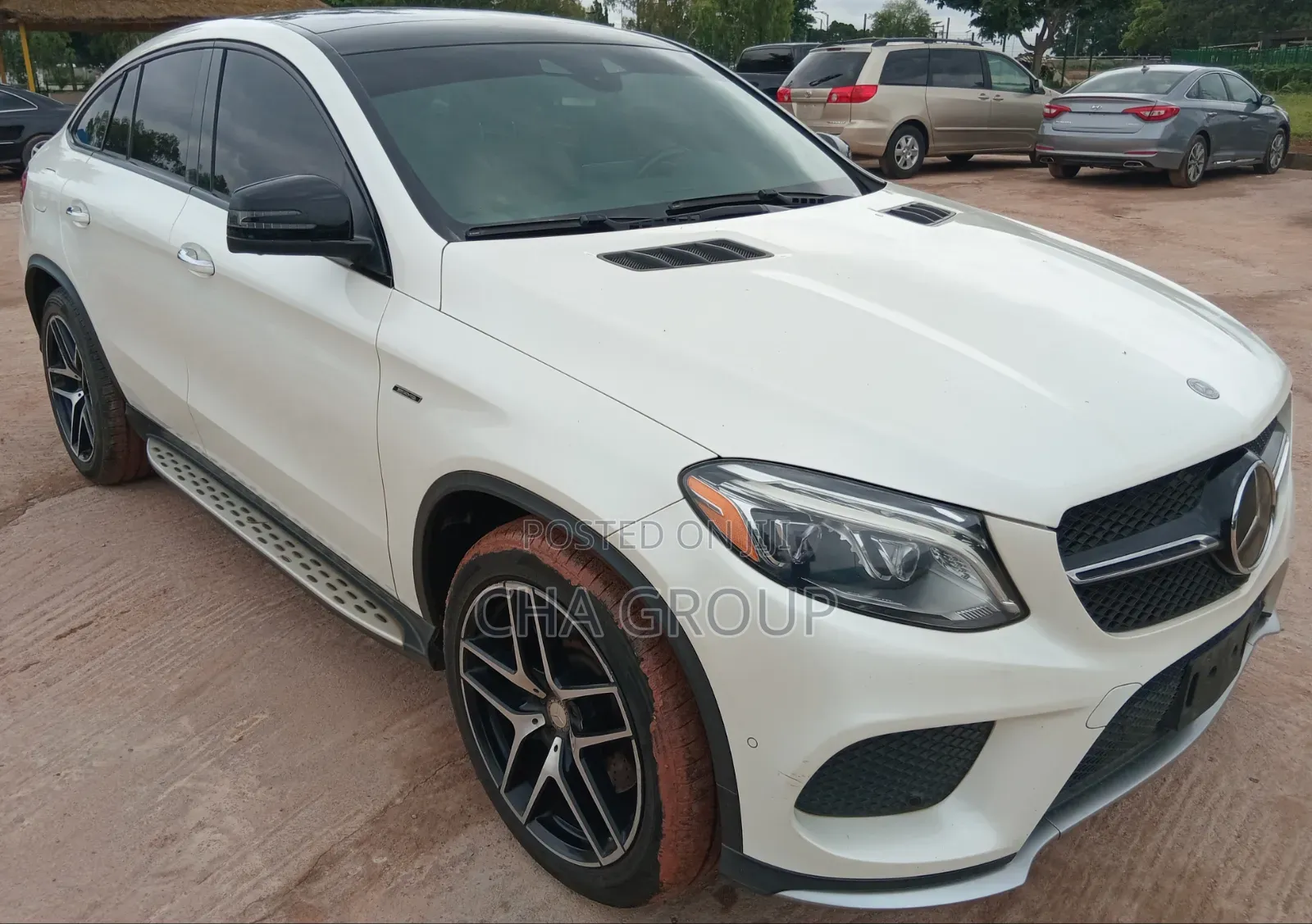 Mercedes-Benz GLE-Class 2016 Off white