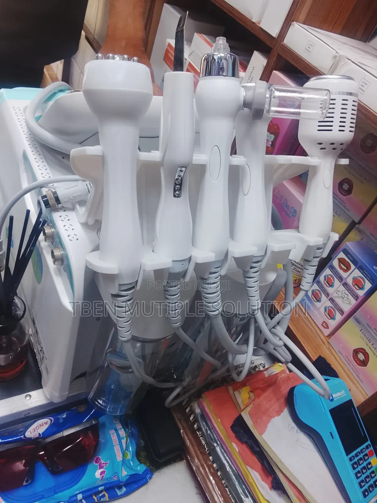 Multi-Functional 7-in-1 HydraFacial and Hydrodermabrasion Machine
