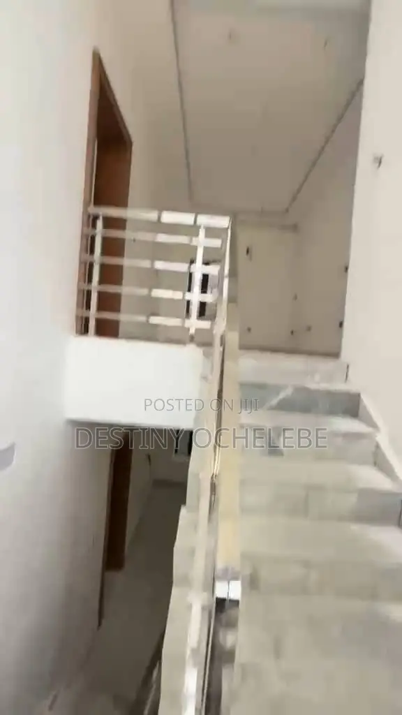 5bdrm Duplex in Mabushi for sale