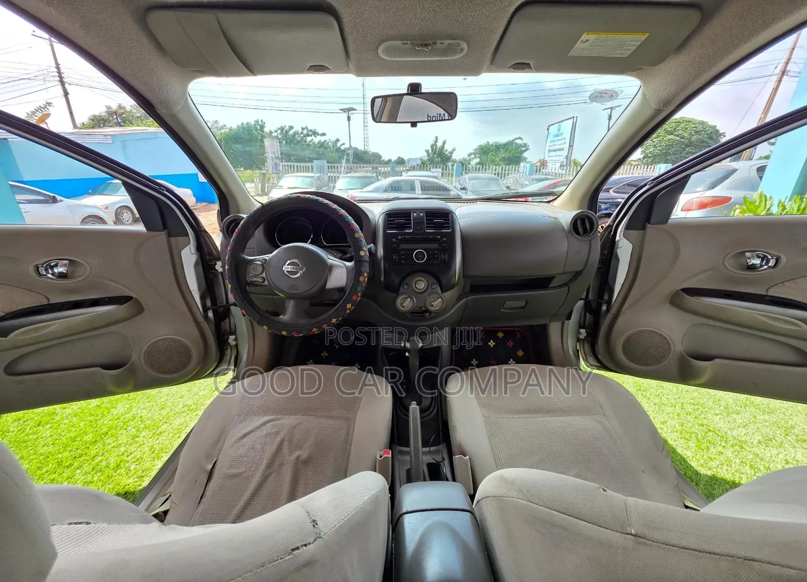 Nissan Almera 2013 Silver