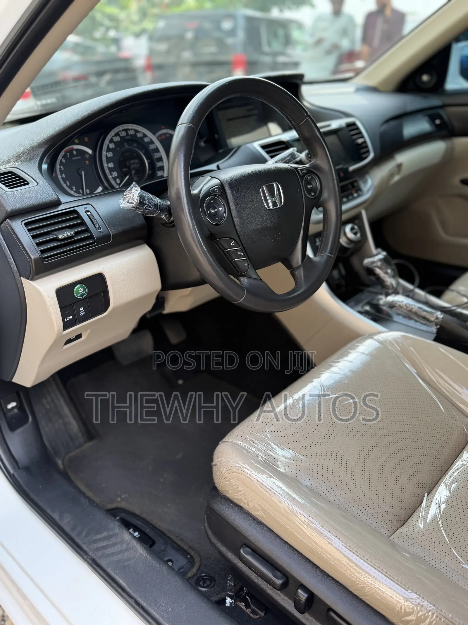 Honda Accord EX-L 4dr Sedan w/Navigation (2.4L 4cyl CVT) 2014 White