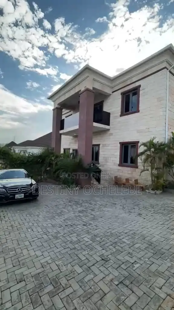 4bdrm Duplex in Naf Valley Estate, Asokoro for sale