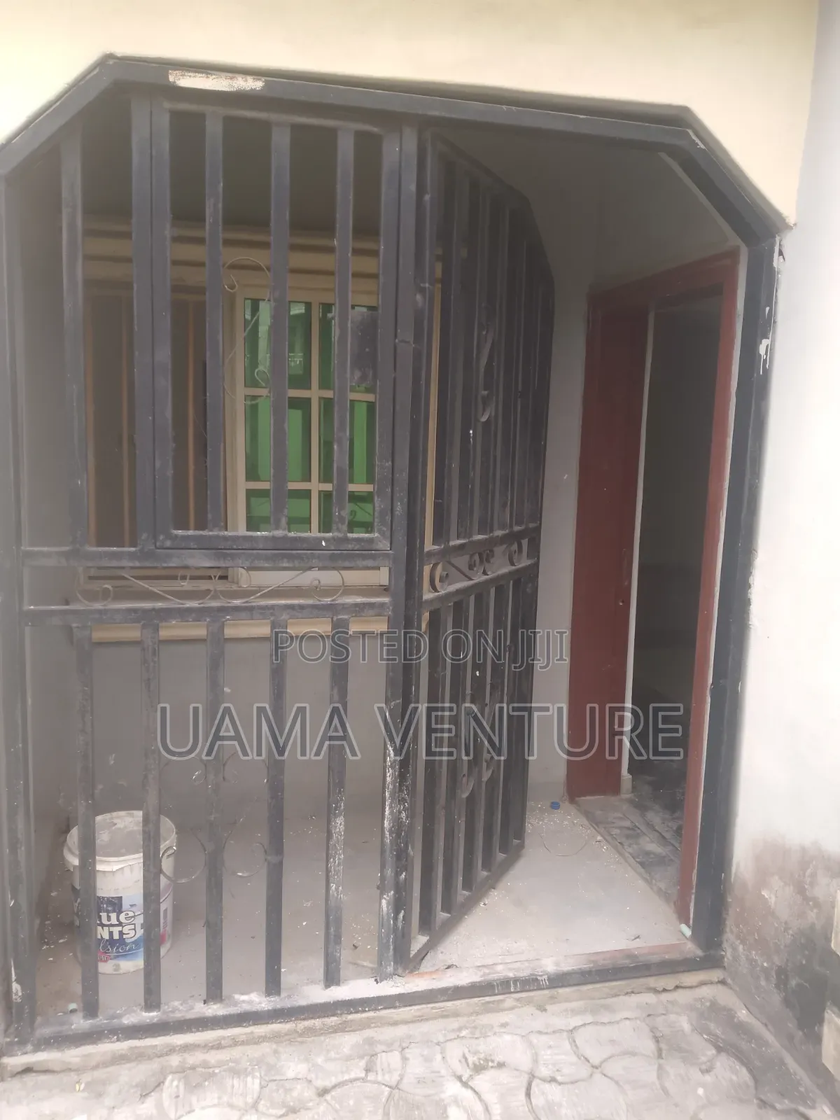 2bdrm Block of Flats in Estate By Remlek, for rent